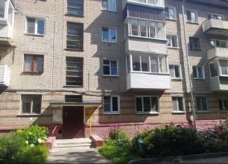 Продаю 2-ком. квартиру, 49.5 м2, Обнинск, улица Жолио-Кюри, 3