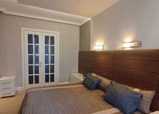 Продам четырехкомнатную квартиру, 130 м2, Ростов-на-Дону, Кировский проспект, 48