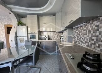 Продам двухкомнатную квартиру, 60 м2, Калининград, Бахчисарайская улица, 24