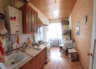 Продам трехкомнатную квартиру, 49.4 м2, Донской, Садовая улица, 55