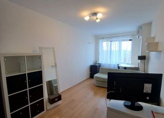 Сдается в аренду однокомнатная квартира, 40 м2, Мурино, улица Шоссе в Лаврики, 57к3