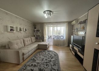 Продам 3-ком. квартиру, 72 м2, Республика Башкортостан, Российская улица, 159