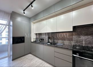 Продам 3-ком. квартиру, 62 м2, Батайск, Комсомольская улица, 133к4