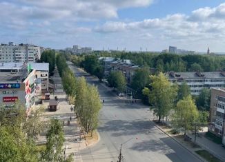 Продам 2-комнатную квартиру, 50 м2, Сыктывкар, улица Старовского, 32