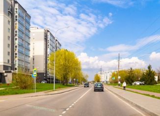 Продается трехкомнатная квартира, 79 м2, Калининград, Суздальская улица, 15