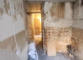 Продажа 2-ком. квартиры, 42.6 м2, Владивосток, улица Адмирала Корнилова, 8