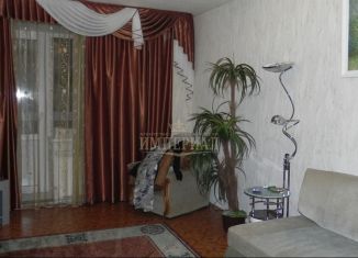 Продается 3-ком. квартира, 74 м2, Йошкар-Ола, улица Подольских Курсантов, 12, 3-й микрорайон