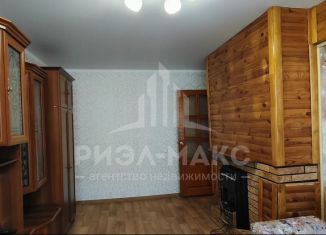 Продается 3-ком. квартира, 48.7 м2, Брянск, улица Пушкина, 81