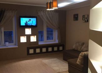 Сдаю в аренду однокомнатную квартиру, 35 м2, Калининград, Гражданская улица, 3