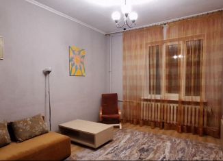 Сдаю 2-ком. квартиру, 51 м2, Калининград, улица Карла Маркса, 46