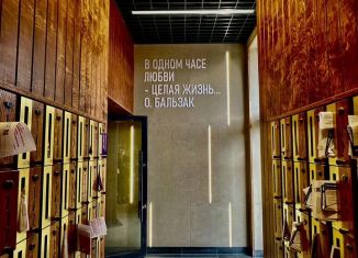 Продаю 3-ком. квартиру, 84.5 м2, Липецк, Индустриальная улица, 90Б