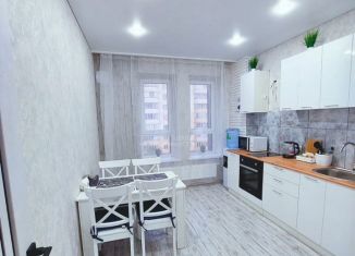 Продам 1-ком. квартиру, 42.7 м2, Татарстан, Спортивная улица, 1