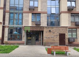 Продам однокомнатную квартиру, 36 м2, Набережные Челны, улица Назипа Зиатдинова, 7