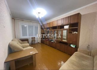 Продажа трехкомнатной квартиры, 61 м2, Старый Оскол, микрорайон Парковый, 23