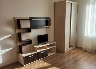 Сдаю однокомнатную квартиру, 36 м2, Калуга, улица Василия Стригунова, 3