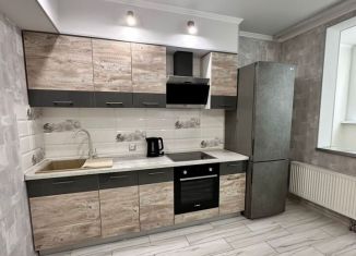 Продам 1-комнатную квартиру, 43 м2, Татарстан, Комсомольская улица, 1