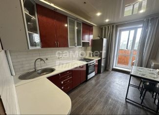 Продажа 2-комнатной квартиры, 61.6 м2, Курск, Орловская улица, 1