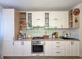 3-ком. квартира на продажу, 72.9 м2, Брянск, улица Братьев Ткачёвых, 1