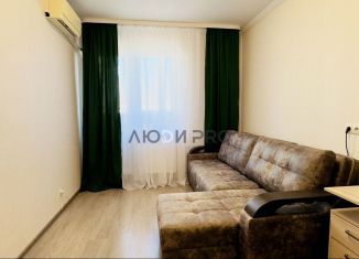 Продаю 1-ком. квартиру, 37.6 м2, Тверская область, Новочеркасская улица, 53