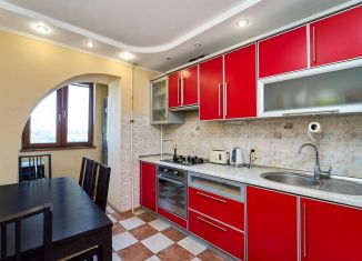 Продажа 2-ком. квартиры, 56 м2, Краснодар, улица Гудимы, 25, микрорайон Центральный