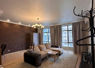 Сдам в аренду 2-ком. квартиру, 62 м2, Татарстан, улица Мусина, 1