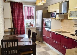 2-комнатная квартира в аренду, 55 м2, Ижевск, улица Михаила Петрова, 33