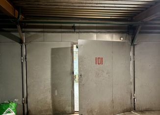 Сдаю в аренду гараж, 17 м2, Самарская область, улица Дзержинского, 92