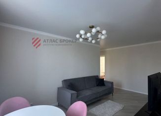 Продается 3-комнатная квартира, 63.2 м2, Ставрополь, улица 50 лет ВЛКСМ, 2/6