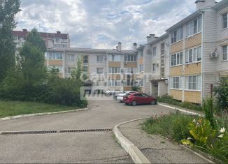 Продается 2-ком. квартира, 47.8 м2, Невинномысск, улица Калинина, 175Б