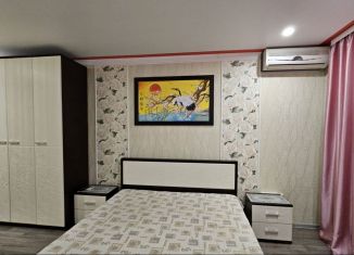 Продажа 2-комнатной квартиры, 50 м2, Крым, Ялтинская улица, 3