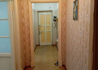 Продам 3-ком. квартиру, 75 м2, Магнитогорск, Октябрьская улица, 8