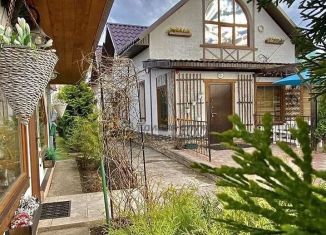 Сдам в аренду коттедж, 270 м2, Республика Башкортостан, Атлантовская улица, 10