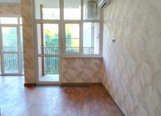 Продаю 1-комнатную квартиру, 45 м2, Сочи, улица Октября, 10А