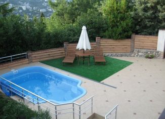 Сдаю в аренду дом, 150 м2, Крым, Сосновая улица, 2А