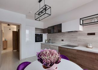 Продается 2-ком. квартира, 63 м2, Санкт-Петербург, Василеостровский район, Средний проспект Васильевского острова, 87к3