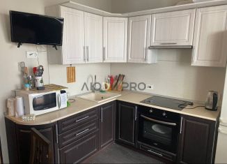 Однокомнатная квартира на продажу, 50 м2, Уфа, улица Заки Валиди, 73