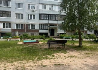 Продам 2-ком. квартиру, 52 м2, Печоры, Вокзальная улица, 15