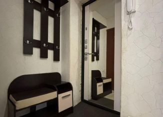 Продам 3-комнатную квартиру, 42.2 м2, Уфа, улица Блюхера, 42/1