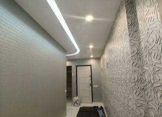 Продаю 3-ком. квартиру, 71 м2, Краснодар, проспект Чекистов, 27, микрорайон Юбилейный