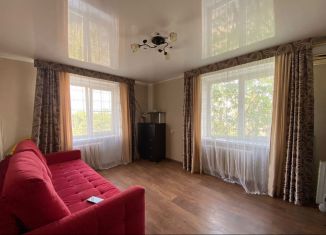 Продажа 2-ком. квартиры, 44 м2, Ставрополь, улица Доваторцев, 33