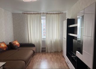 Сдам 2-ком. квартиру, 69.3 м2, Воронеж, улица Независимости, 82/1