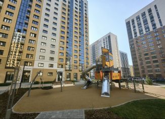 Продам 3-ком. квартиру, 80.4 м2, Воронеж, улица Пескова, 6