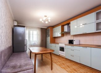 Продажа 3-ком. квартиры, 98 м2, Краснодар, улица имени 40-летия Победы, 33/10, микрорайон ЗИП