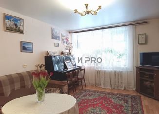 Продаю 4-ком. квартиру, 75 м2, Киров, Профсоюзная улица, 78