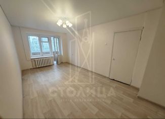 Продажа 1-ком. квартиры, 30.2 м2, Верхняя Пышма, улица Уральских Рабочих, 37