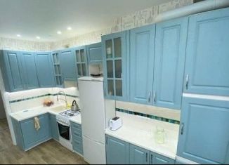 Продаю 2-комнатную квартиру, 52.5 м2, Калининград, улица Маршала Новикова, 11