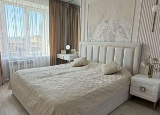 Продажа 3-комнатной квартиры, 82 м2, Татарстан, улица Назипа Зиатдинова, 1