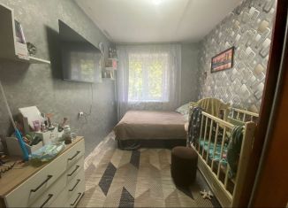 Продажа трехкомнатной квартиры, 62 м2, Великие Луки, Стадионная улица, 12