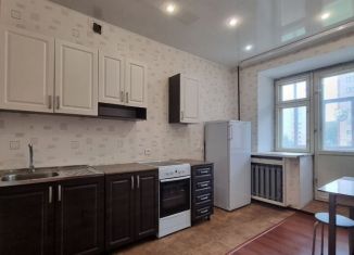 Сдача в аренду однокомнатной квартиры, 35 м2, Сыктывкар, Сысольское шоссе, 17/2