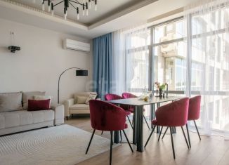 Сдаю 2-ком. квартиру, 70 м2, Татарстан, Меридианная улица, 2